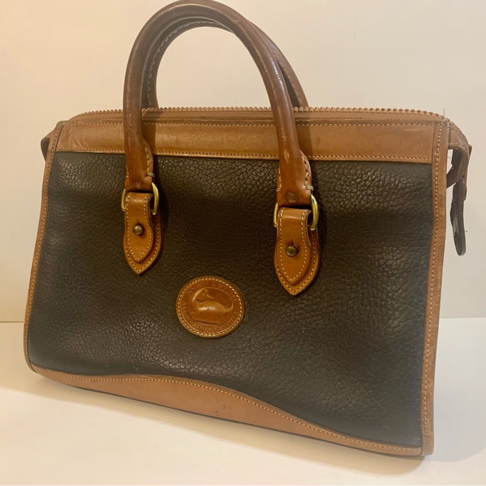 Dooney & Bourke vintage leather handbag